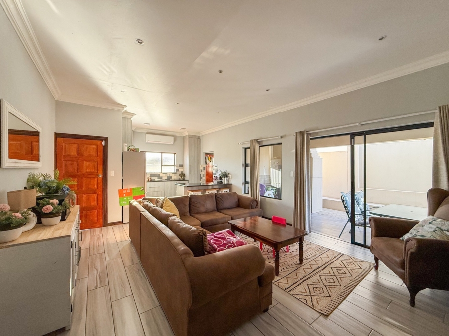3 Bedroom Property for Sale in Melodie North West